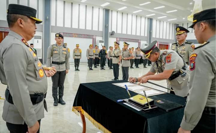 Kapolda Sumut Irjen Pol Agung Setya Imam Effendi pada proses Sertijab.(Dok Polda Sumatera Utara)