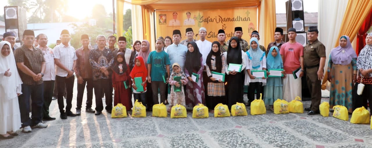 Photo bersama Forkopimda Simalungun dengan Masyarakat Nagori Karang Anyer