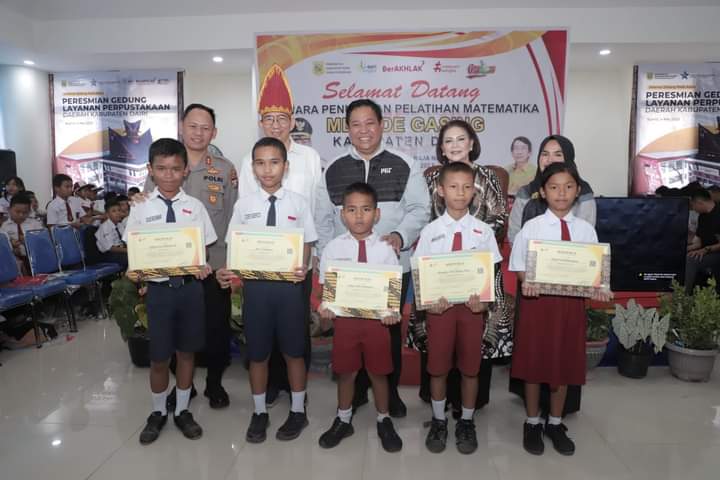 Kapolres Dairi, Prof Yohannes, Bupati Eddy dan Ketua TP PKK Dairi