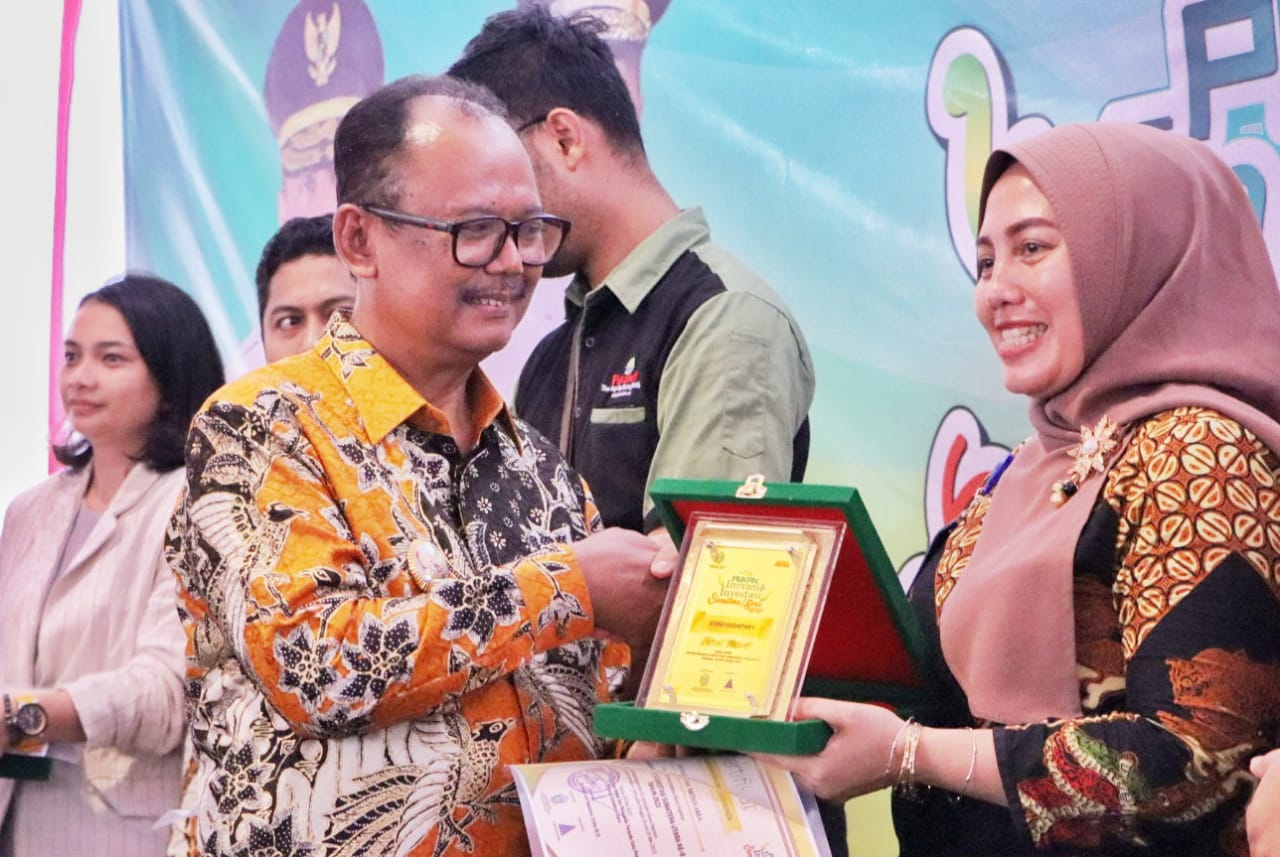 Bupati Radiapoh diwakili Wabup H Zonny Waldi menghadiri penutupan PIISU ke 9 (photo istimewa)