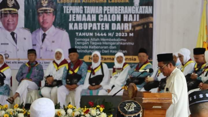 Tepung tawar pemberangkatan calon haji Kabupaten Dairi
