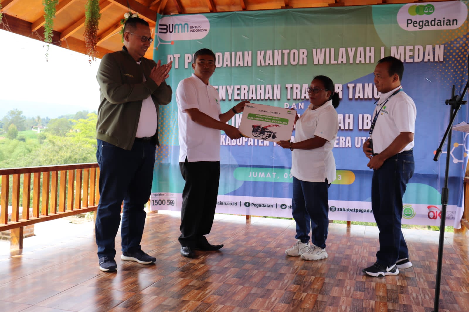 Pemkab Toba apresiasi bantuan traktor PT Pegadaian