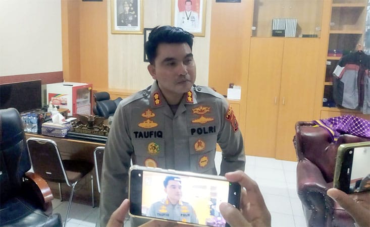 Kapolres Toba, AKBP Taufik Hidayat Thayeb