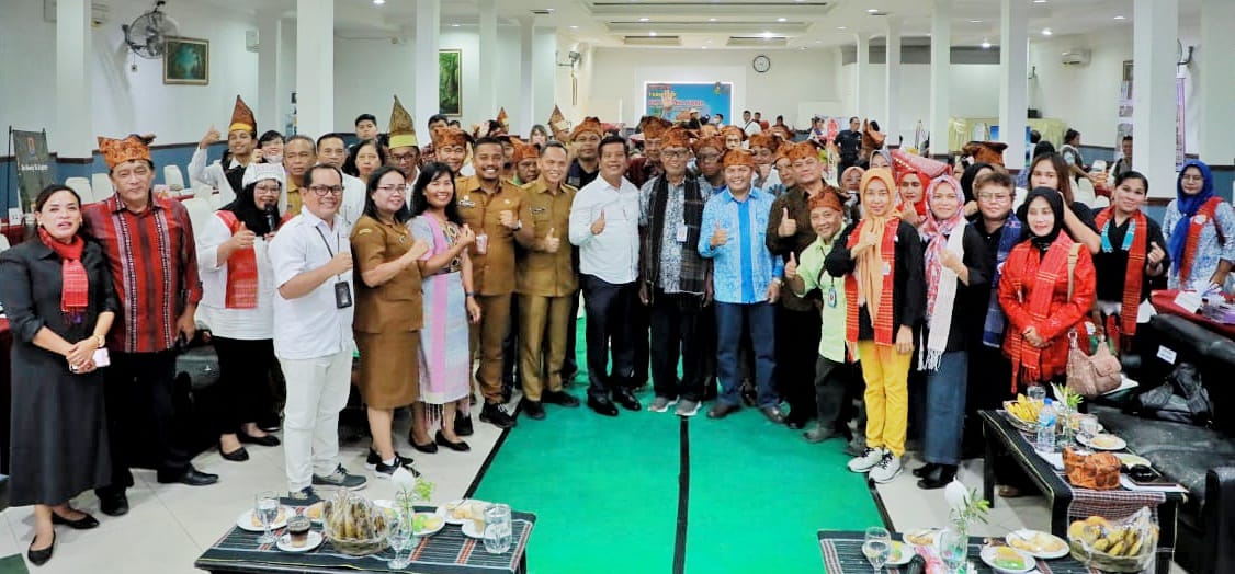 Pemkab Simalungun bersama para pelaku wisata (ist)