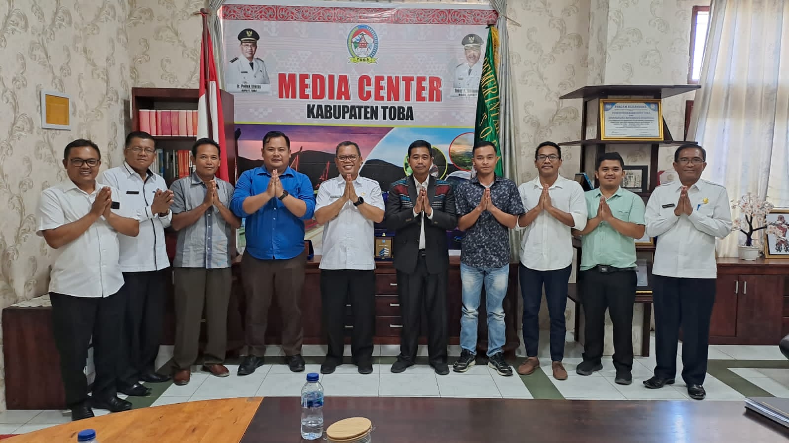 Pemerintah dan Gereja Bekerja Sama Untuk Menyelesaikan Masalah Sosial Yang Terjadi di Tengah Masyarakat.