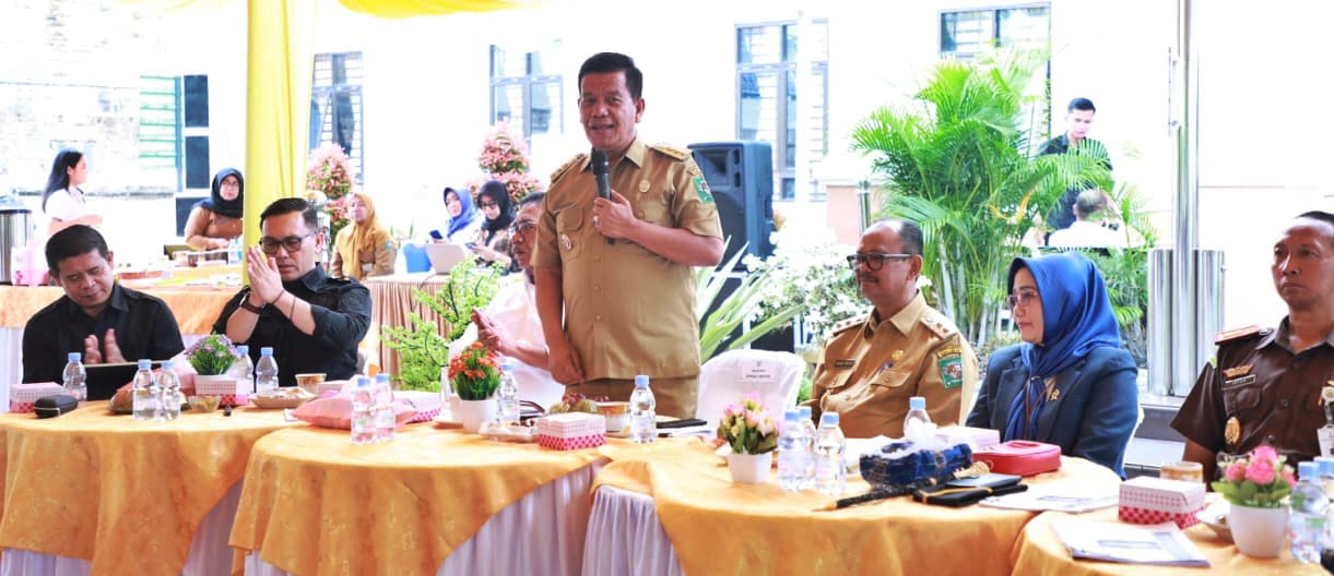 Bupati Simalungun saat menyampaikan sambutan