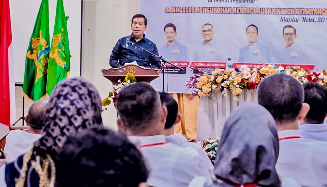 Bupati Radiapoh pada kegiatan ajak Kadin bersinergi dengan pemerintah mendukung UMKM