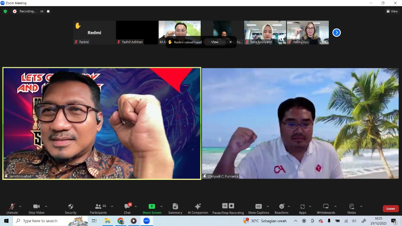 Vice President Consumer Business Area Sumatera Telkomsel Mulya Budiman dan Vice President Area Network Operations Sumatera Telkomsel Wahyudi C Purnama (ist)