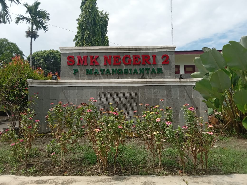 Prasasti SMKN 2 Kota Pematangsiantar