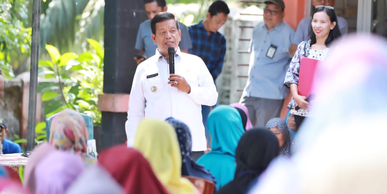 Bupati Simalungun Radiapoh Hasiholan Sinaga saat launching