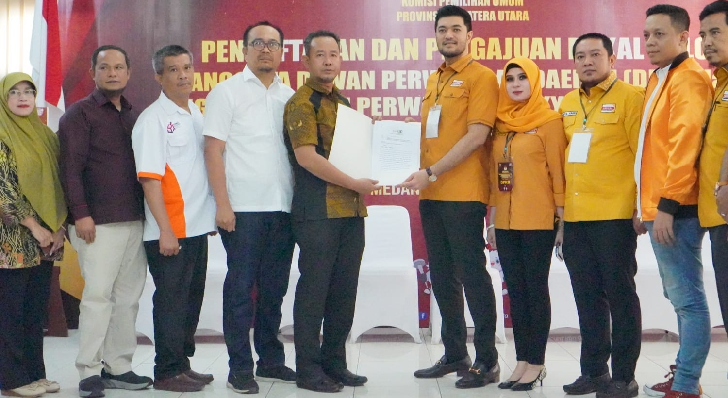 DPD Partai Hanura Sumut daftarkan Bacaleg ke KPU Sumut