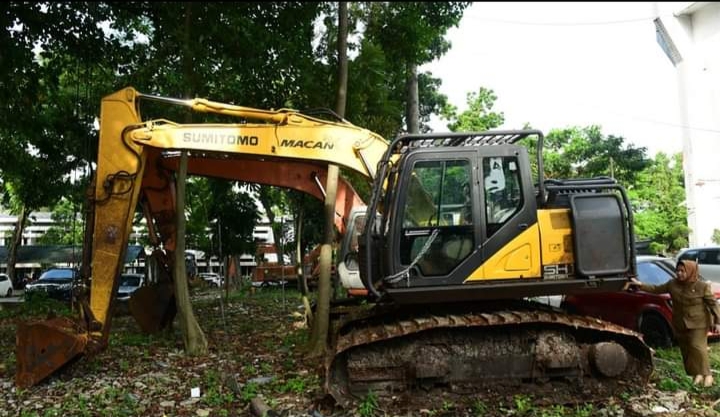 Alat berat yang diamankan DLHK Sumut (photo istimewa)