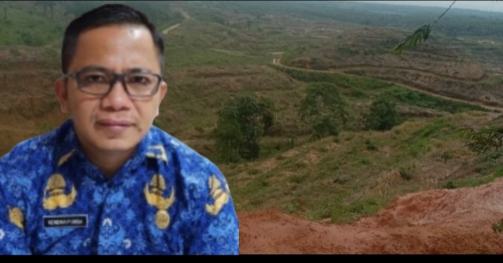 Kepala UPT KPH Wil II Pematang Siantar dan lahan kawasan hutan yang telah dialih fungsi menjadi perkebunan kelapa sawit di Hatonduhan