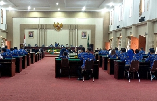Suasana berlangsungnya rapat paripurna DPRD Simalungun, Rabu (29/11/2023)