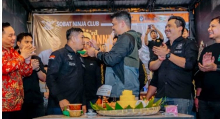 Wali Kota Medan, Bobby Nasution saat menghadiri Anniversary ke 3 Sobat Ninja Club (Sonic) di Komplek Megapark Medan (ist)