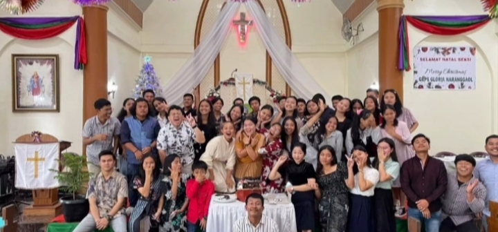 Pemuda dan Pemudi (Namaposo) GKPS Gloria Haranggaol