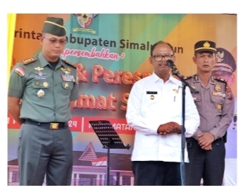 Wakil Bupati Simalungun, H. Zonny Waldi diatas panggung didampingi Dandim 0207/Sml dan Kapolsek Bangun.(ist)