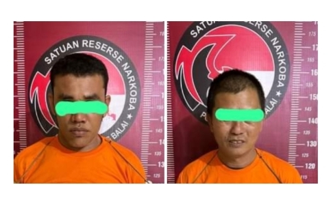 Dua orang warga binaan Lapas Klas II B Pulo Simardan pemilik narkotika jenis sabu diserahkan ke Polres Tanjungbalai (dok Polres Tanjungbalai)