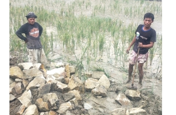 Pekerja proyek Dinas Hampang Simalungun yang mengungkap melakukan pekerjaan tanpa acuan gambar kerja