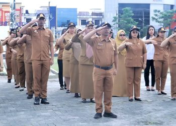 Para ASN Pemkab Simalungun pasca mengikuti apel pagi