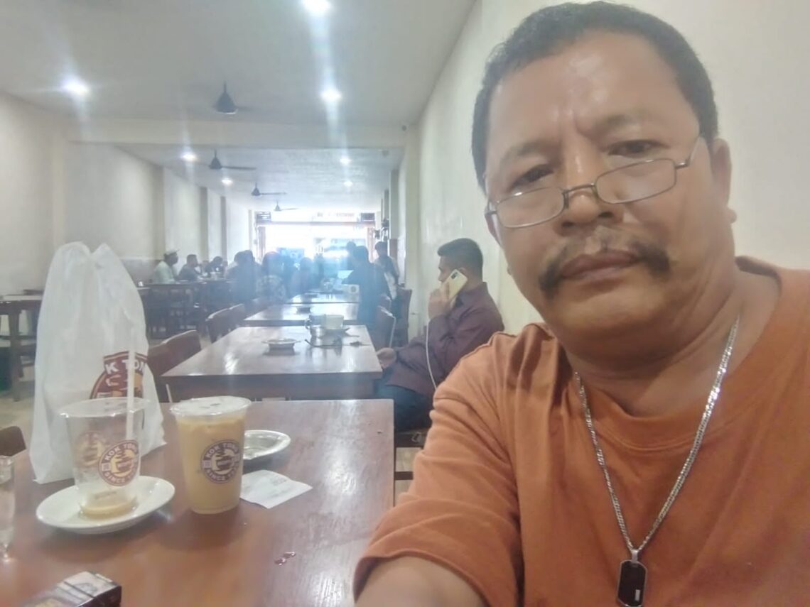 OKNUM KADIS ANCAM WARTAWAN SEMARGA, HANYA KARENA DUKUNGAN.