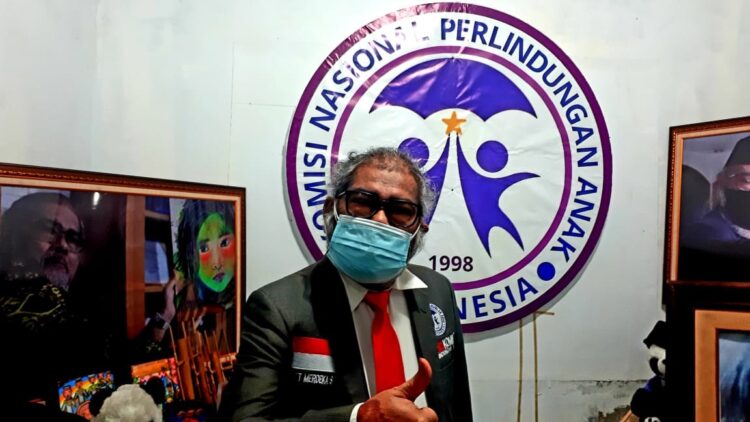 Ketua Umum Komnas Perlindungan Anak Arist Merdeka Sirait