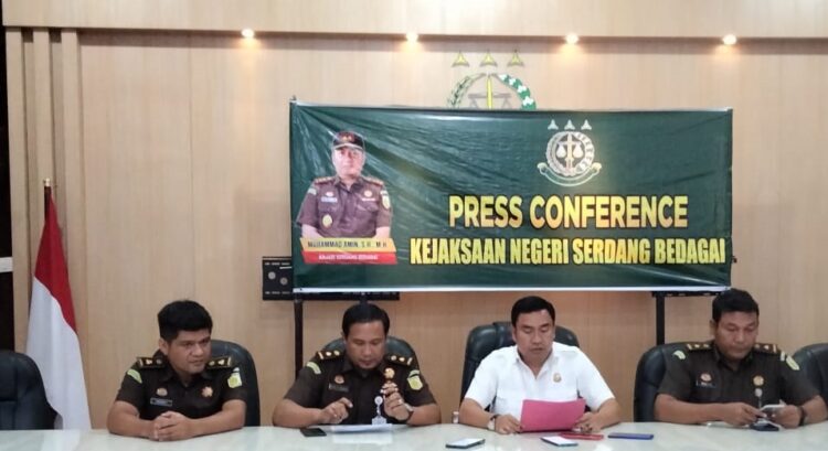 Pemaparan kasus dugaaan korupsi dana asuransi petani oleh Kejari Sergai.(f:ist/konstruktif)