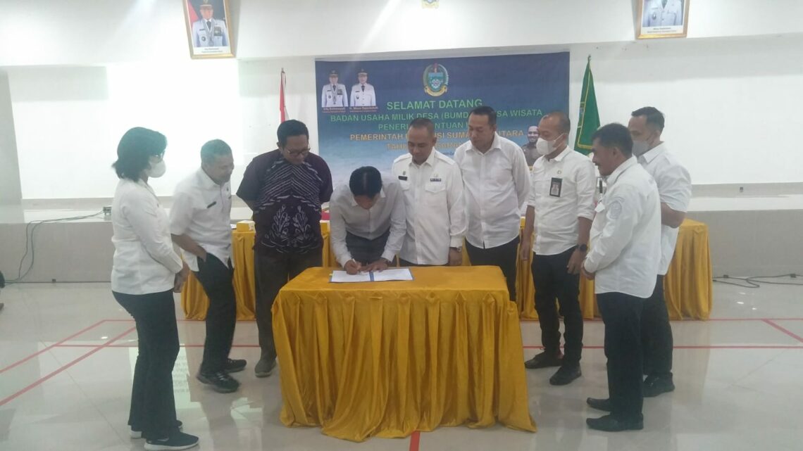 BUMDes mendapat bantuan dana stimulan dari Dinas Pemberdayaan Masyarakat Desa Provinsi Sumatera Utara. (f:ist/konstruktif)