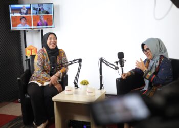 Wali Kota dr Susanti saat podcast acara Teras Negeri yang dipandu host , jurnalis Tempo Rinis Kustiani. ( Nawasenanews/ Ist)