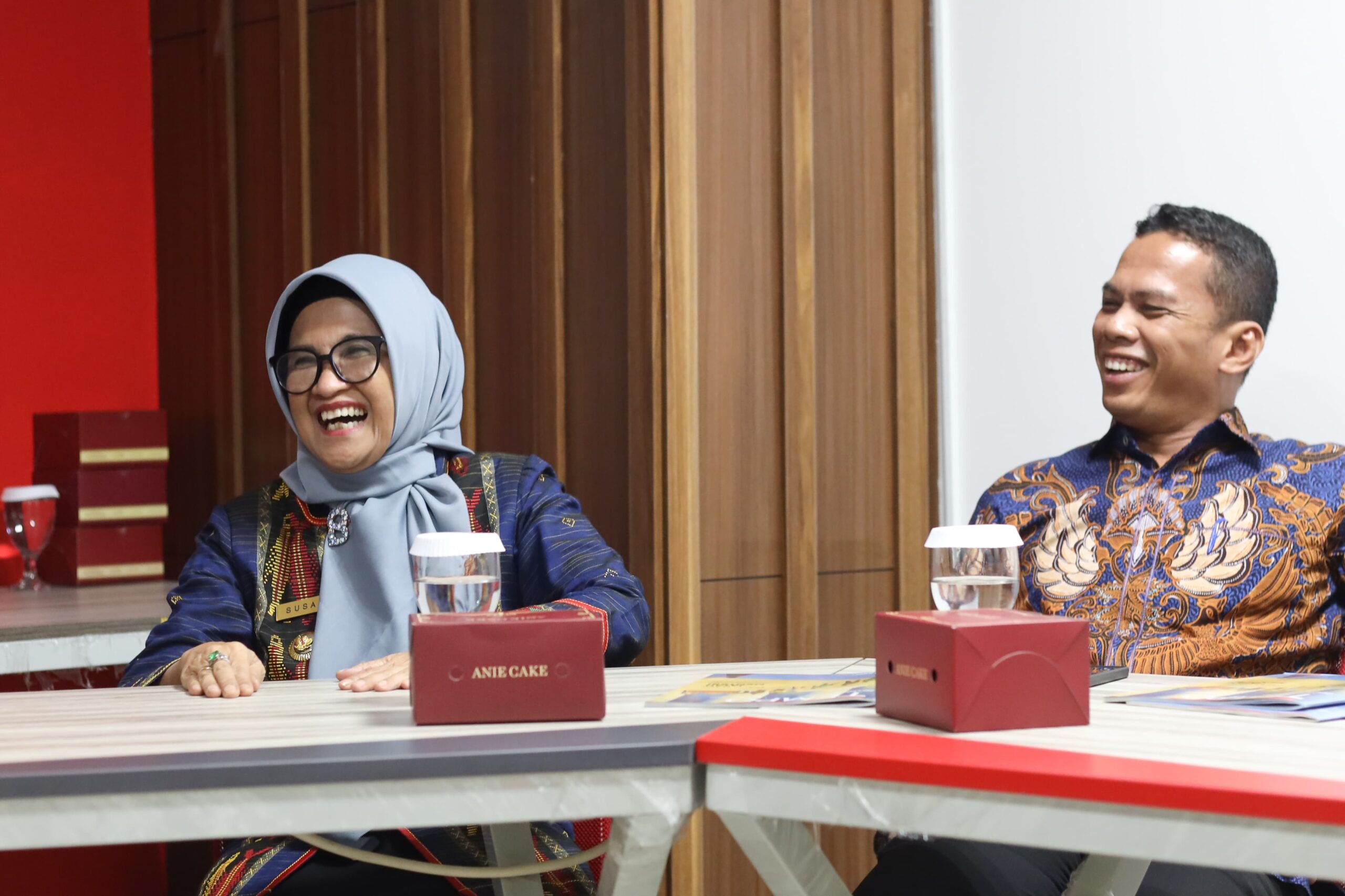 Wali Kota dan Sekda Pemko Pematangsiantar saat diskusi dan briefing di Menara Tempo Jakarta.(Nawasenanews/ Ist)