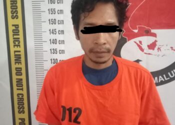 Tersangka pengedar Narkoba asal Perk.Sei Bejangkar Kecamatan Talawi Kabupaten Batubara yang ditangkap Polsek Bosar Maligas. ( Nawasenanews/ Ist)