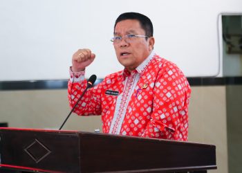 Wali Kota Pematangsiantar Wesly saat memberikan kata sambutan sewaktu menghadiri Rapat Paripurna VII DPRD Kota Pematangsiantar.( Ist/ Nawasenanews)