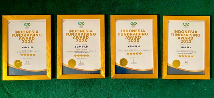 Tingkatkan Inovasi Penyaluran Zakat, YBM PLN Raih Empat Anugerah Indonesia Fundraising Awards 2023