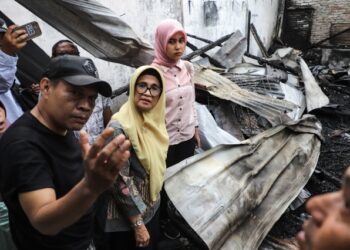 Walikota Siantar Tinjau Lokasi dan Korban Kebakaran di Jalan Majapahit