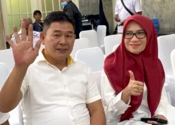 Terima SK dari Perindo dan Golkar, Mangatas dan Ade Sandrawati Berlayar