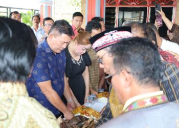 Tulang Manurung Berikan Restu, Mangatas Silalahi Harus Jadi Wali Kota Siantar
