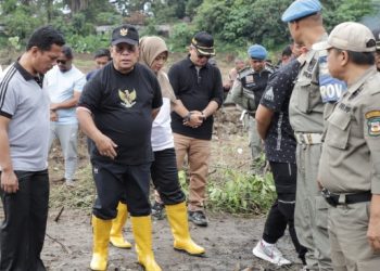 Takut Hilang, Wesly Tinjau Stadion Sangnaualuh, KONI Siantar pun Mengapresiasi