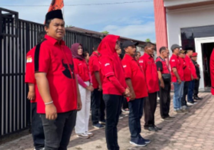 Peringati HUT Kemerdekaan RI ke 80, PDI Perjuangan Siantar Gelar Upacara