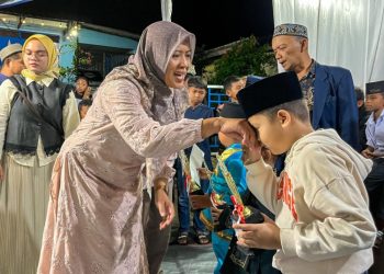 Meski Hujan, Herlina Tetap Hadiri Peringatan Maulid Nabi Muhammad SAW di Masjid Al Ikhlas