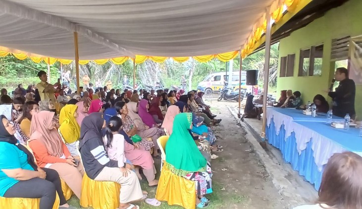 Reses Anggota DPRD Siantar Hendra Pardede, Lampu dan Jalan Jadi Sorotan