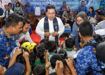 Wali Kota Siantar dan Bunda PAUD Lepas 784 Anak PAUD-SAB