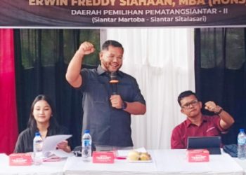 Anggota Komisi 1 DPRD Siantar Erwin Freddy Siahaan Sosialisasi Perda Nomor 1 Tahun 2021
