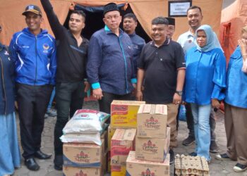 Partai Nasdem Banda Aceh Salurkan Bantuan Untuk Korban Kebakaran di Lueng Bata