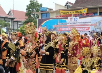 Melestarikan Nilai-nilai Minangkabau Lewat Pendidikan