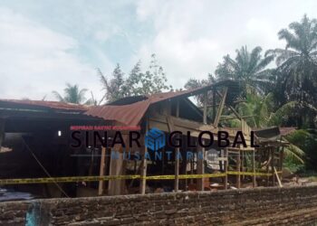 Sungguh Kejam Rumah Warga Asahan Dirusak Beberapa Oknum,Anak 7 Tahun Pun Ikut Menderita 