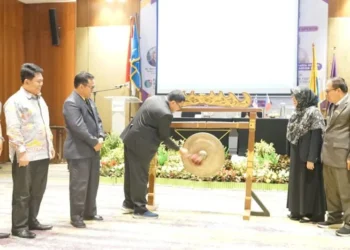 FKIP Gelar ICOPE Bertajuk AI Bidang Pendidikan