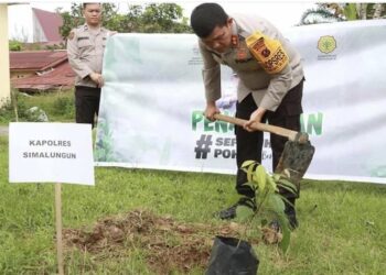 Kapolres Simalungun Pimpin Penanaman Sepuluh Juta Pohon Bersama Polri