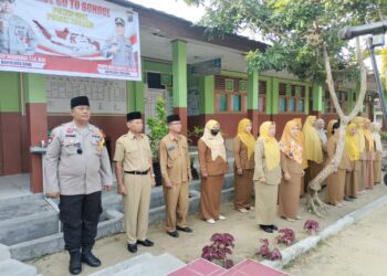 Police Goes To School, Polsek Tualang Tanamkan Disiplin Sejak Dini ke Siswa/i SD N 08 Tualang