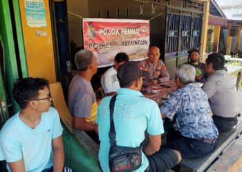 Kapolsek Tanah Jawa Gelar Patroli Dialogis dan Sosialisasi Melalui Program Pojok Pemilu Polres Simalungun