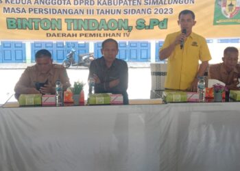 Binton Tindaon Reses di Ujung Padang,Haji Budi Minta Oleh Oleh 3 KM Perbaikan Jalan dan Keluhkan Pemasangan Portal